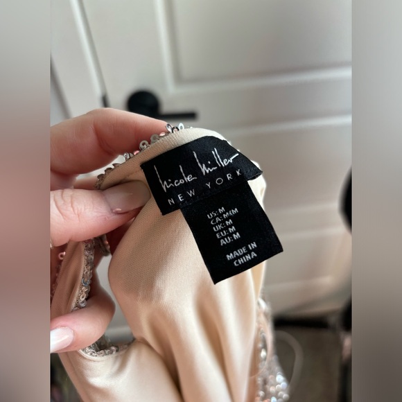 Nicole Miller Silver Sequin TShirt Dress sparkle Oversized Loose Fit Size Medium - Picture 4 of 7